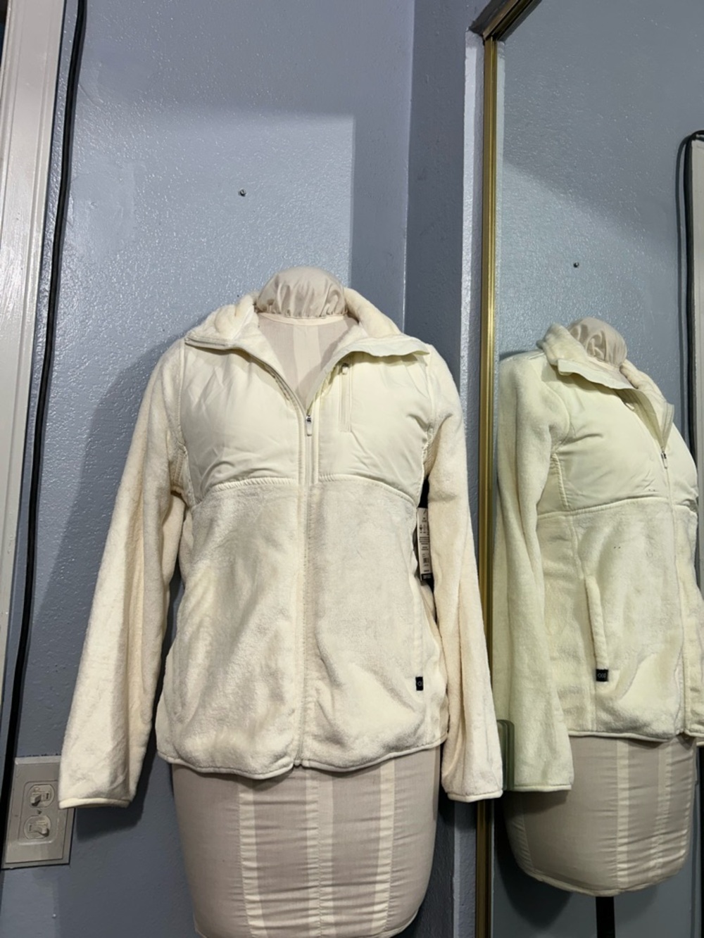Women's Cream Teddy Jacket with Zip-Front Stand Collar